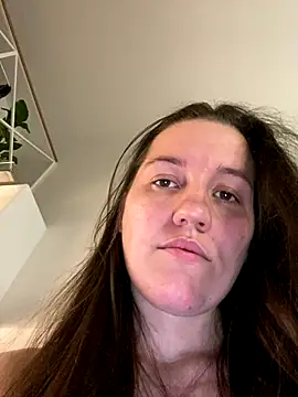 Snapshot of Nicole-Ray chatting on October 2025 08:35:02 AM Nicole-Ray online show from October 2025 08:35:02 AM