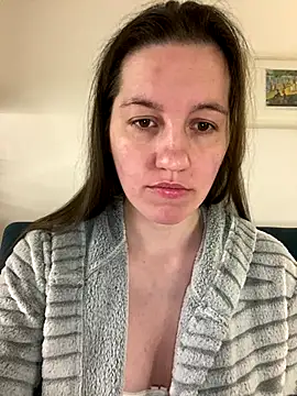 Nicole-Ray online show from November 2025 09:10:01 AM