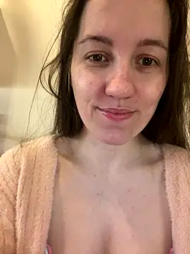 Nicole-Ray online show from December 2025 04:42:01 PM