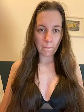 Snapshot of Nicole-Ray chatting on October 2025 08:57:01 PM Nicole-Ray online show from October 2025 08:57:01 PM