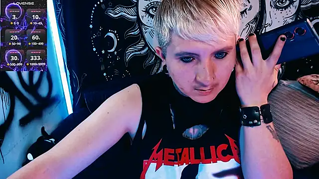 Marieblueeyes online show from May 2026 06:59:02 PM