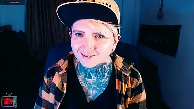 Marieblueeyes online show from December 2025 09:37:03 PM