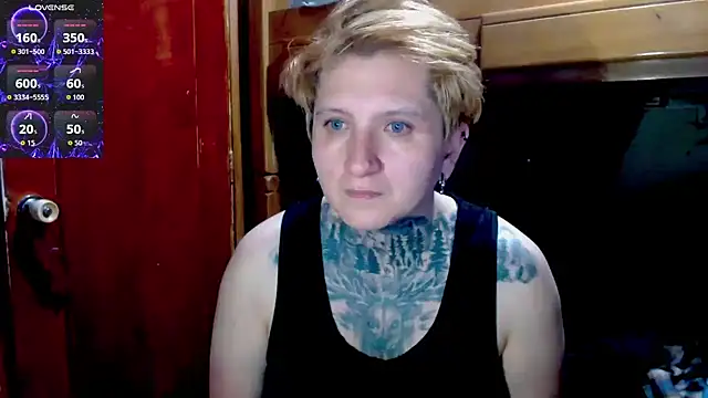 Marieblueeyes online show from December 2025 04:03:01 AM