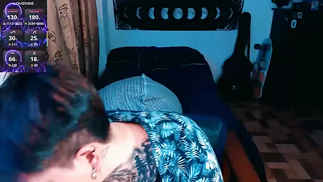 Marieblueeyes online show from October 2025 11:48:02 PM