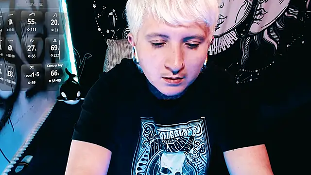 Marieblueeyes online show from June 2026 01:50:01 AM