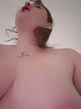 Yammy Yumi online show from December 2025 05:06:01 AM