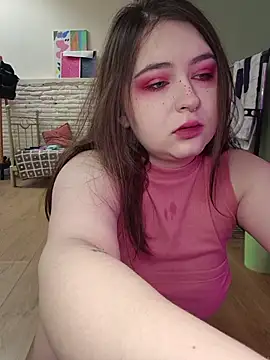Yammy Yumi online show from June 2026 02:33:01 PM