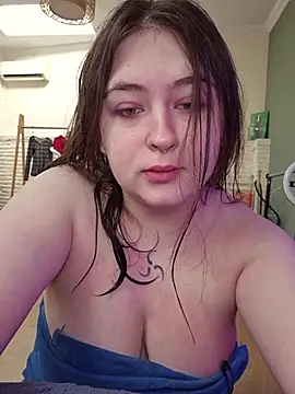 Yammy Yumi online show from June 2026 02:23:01 PM