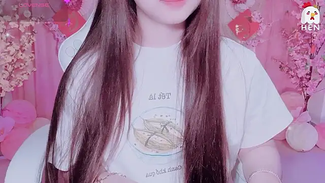 hen237 online show from February 2026 08:00:01 PM