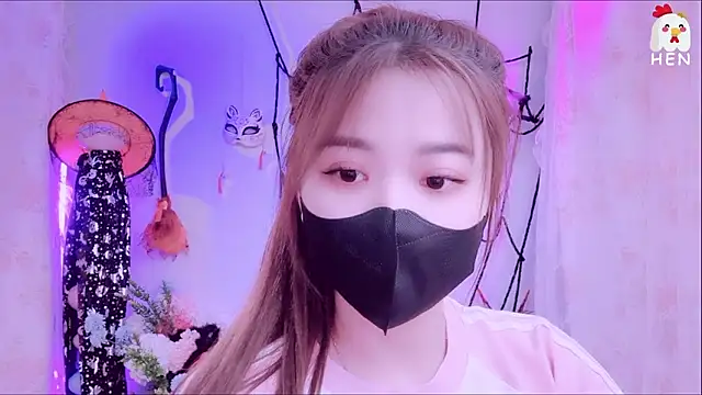 hen237 online show from November 2025 03:54:01 AM