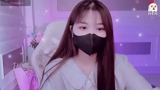 hen237 online show from April 2026 08:59:01 PM