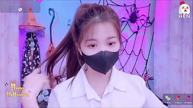 hen237 online show from October 2025 10:27:01 PM