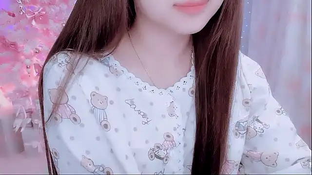 hen237 online show from November 2025 05:47:01 PM