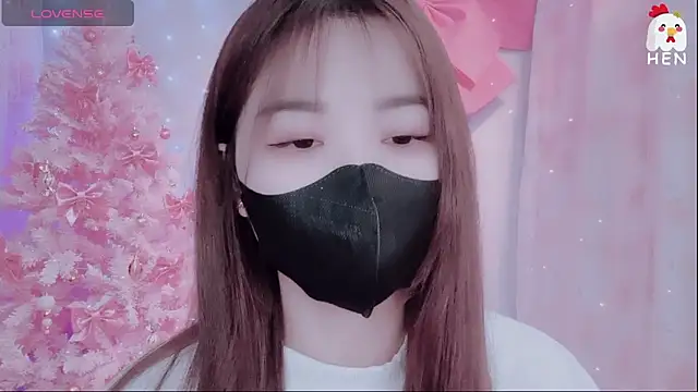 hen237 online show from November 2025 12:33:02 AM