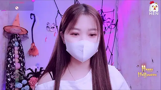 hen237 online show from October 2025 09:58:01 PM