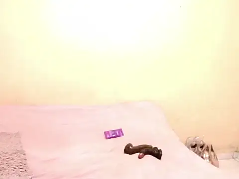 Queen BootyXXX online show from March 2026 01:44:02 AM