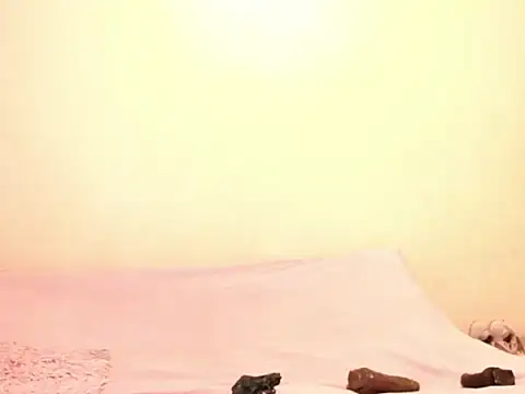 Queen BootyXXX online show from November 2025 02:05:02 AM