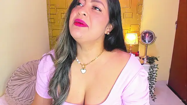 Julia Haye online show from March 2026 01:21:02 AM