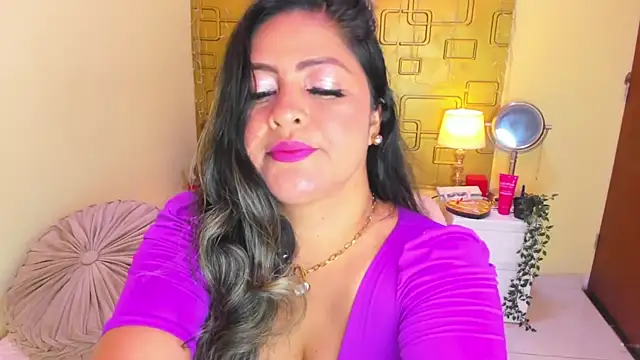 Julia Haye online show from April 2026 03:36:02 AM