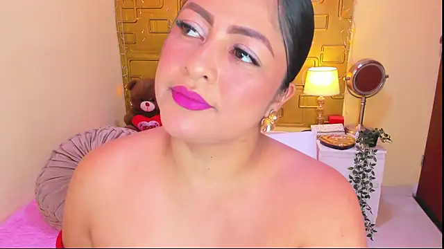 Julia Haye online show from February 2026 03:26:02 AM