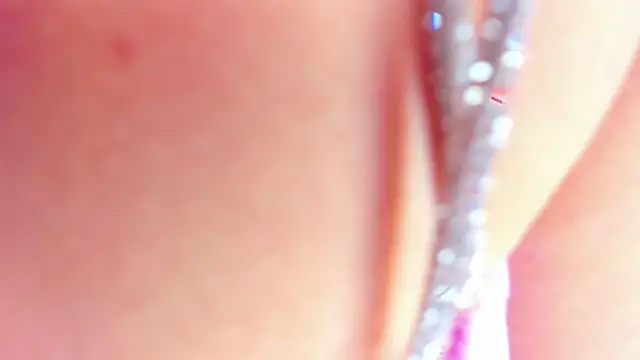 Julia Haye online show from December 2025 03:18:02 AM