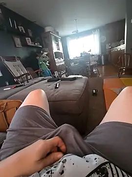 taurada76 online show from February 2026 12:05:02 PM