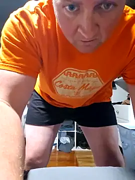 taurada76 online show from November 2025 02:28:01 PM