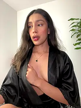 Snapshot of SelenaStone chatting on September 2025 09:50:02 PM SelenaStone online show from September 2025 09:50:02 PM