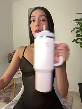 Snapshot of SelenaStone chatting on March 2025 10:32:02 PM SelenaStone online show from March 2025 10:32:02 PM