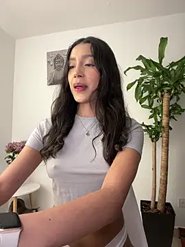 SelenaStone online show from December 2025 10:23:01 PM