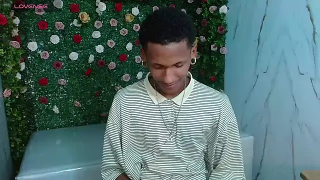 Snapshot of ManSant chatting on January 2026 03:19:02 PM ManSant online show from January 2026 03:19:02 PM