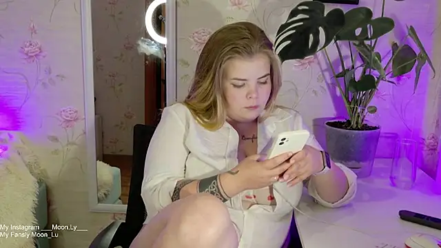 sinnamon  online show from September 2025 05:56:01 PM
