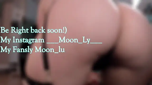 sinnamon  online show from December 2025 01:15:01 PM