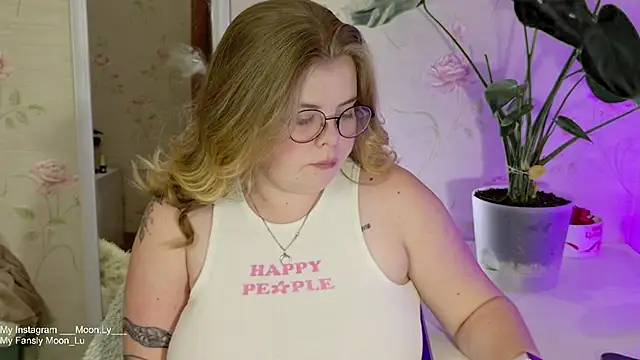sinnamon  online show from September 2025 07:08:02 PM