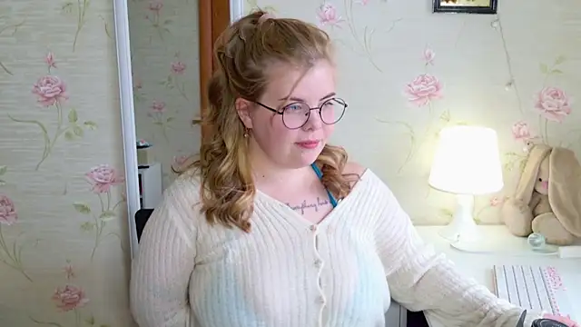 sinnamon  online show from April 2026 12:33:01 PM