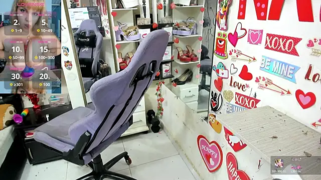 Snapshot of allsson_queen chatting on February 2026 08:31:02 PM allsson queen online show from February 2026 08:31:02 PM