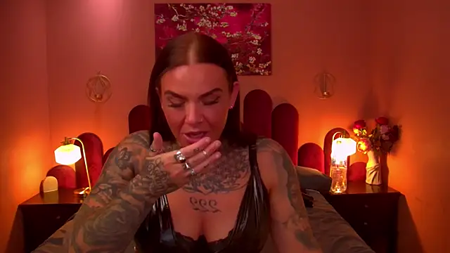 ChloeGrayBabestation online show from October 2025 05:18:01 AM