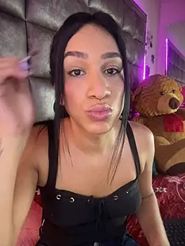 Ashly Miller online show from April 2026 08:04:01 PM