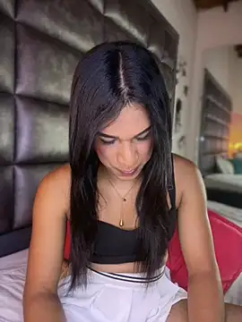 Ashly Miller online show from February 2026 07:49:02 PM