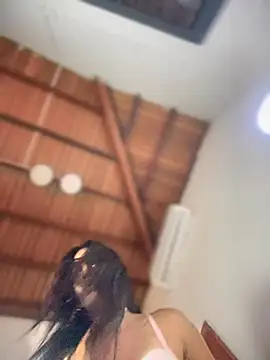 Ashly Miller online show from November 2025 08:01:02 PM