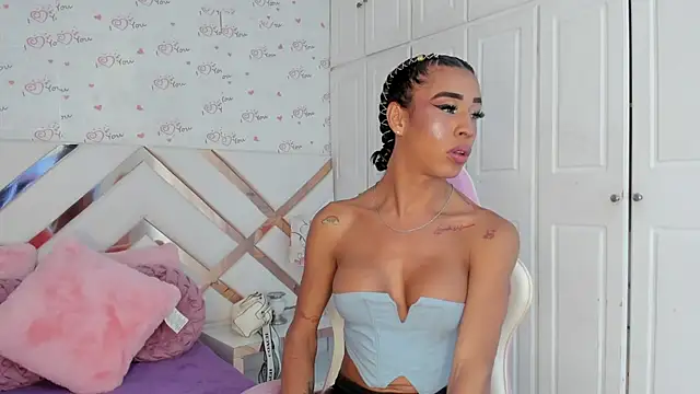 KatalinaMillan online show from January 2025 04:13:01 AM