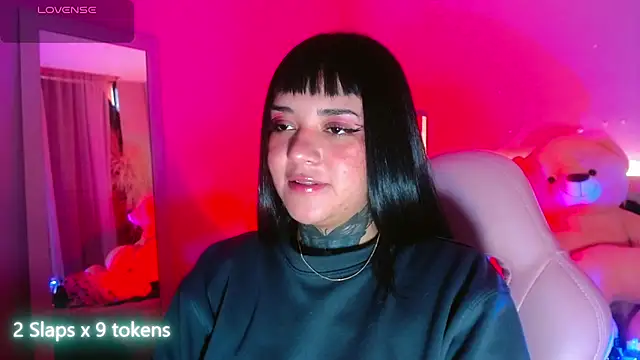 kim blake online show from February 2025 01:22:01 PM