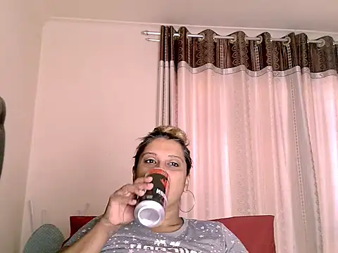 Snapshot of eroticbeauty37 chatting on September 2025 10:43:02 AM eroticbeauty37 online show from September 2025 10:43:02 AM