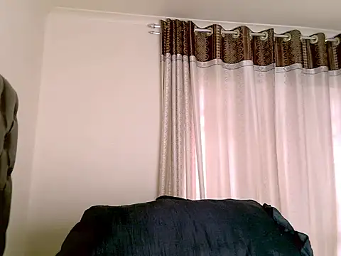 eroticbeauty37 online show from March 2026 10:28:01 AM