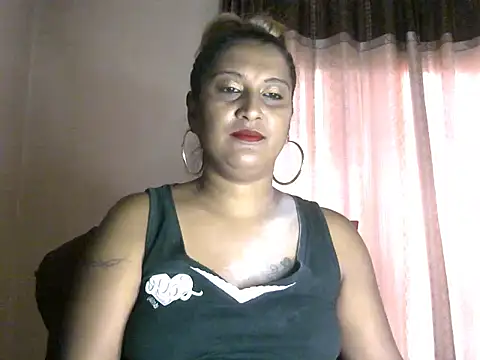 Snapshot of eroticbeauty37 chatting on February 2025 02:09:02 PM eroticbeauty37 online show from February 2025 02:09:02 PM