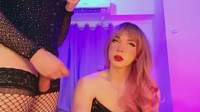 reginarose69 online show from February 2026 07:14:01 PM