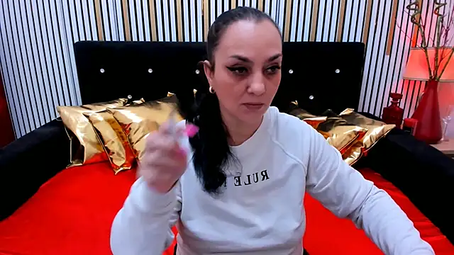 kattsuunnyy online show from January 2026 05:11:02 AM