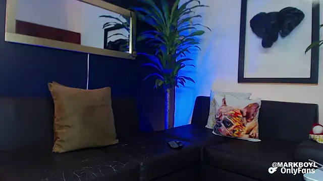 Snapshot of Markboyl chatting on December 2024 01:35:02 PM Markboyl online show from December 2024 01:35:02 PM