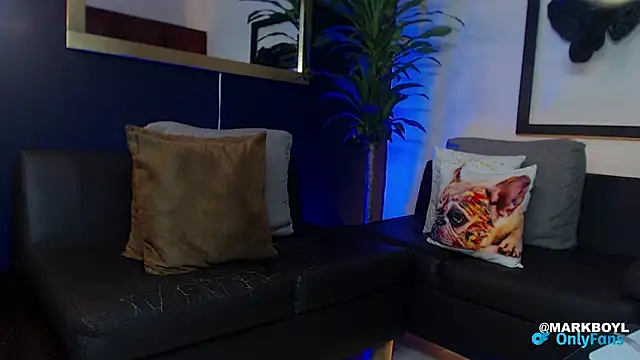 Snapshot of Markboyl chatting on December 2024 01:05:02 PM Markboyl online show from December 2024 01:05:02 PM