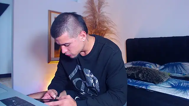 Snapshot of Markboyl chatting on February 2026 01:12:01 PM Markboyl online show from February 2026 01:12:01 PM